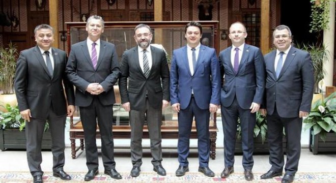 Uluslararası kongrelere talibiz